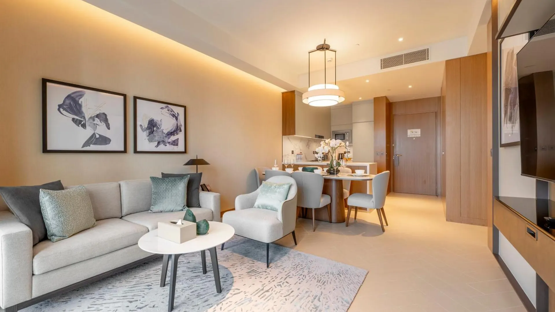 Address Dubai Opera Residences 0*,